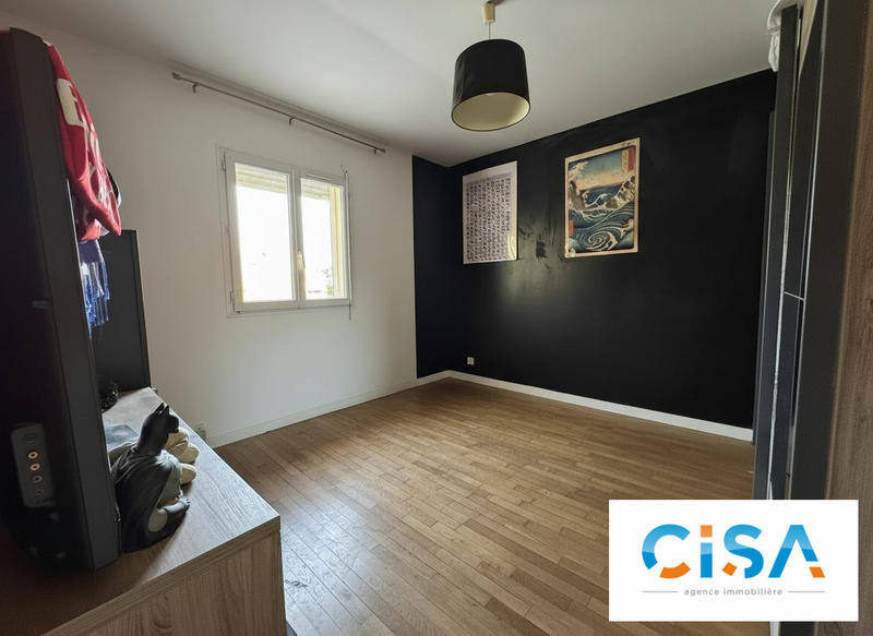 Maison - 166 m² - 8 pièces