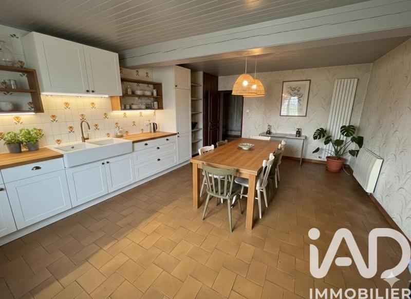 Maison - 127 m² - 5 pièces