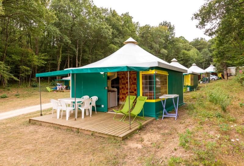 Propriété - 310 m² - 8 pièces