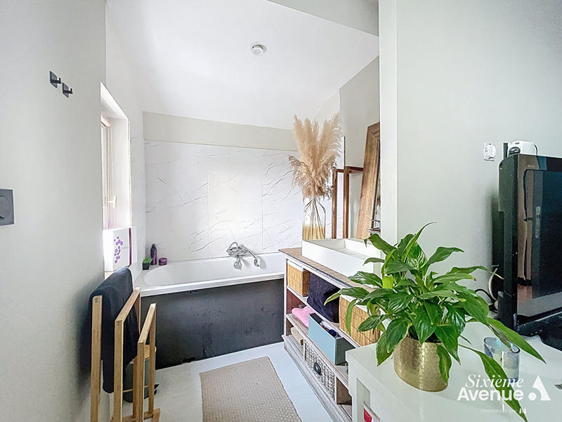 Maison - 160 m² - 7 pièces