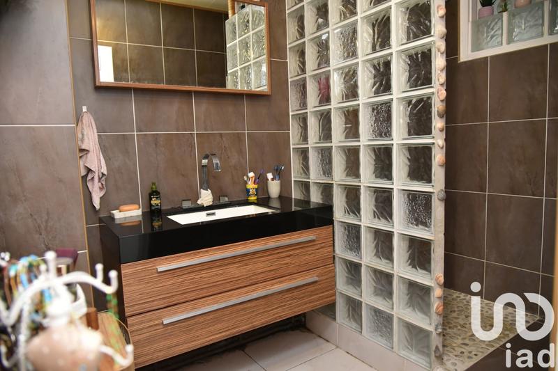 Appartement - 79 m² - 4 pièces