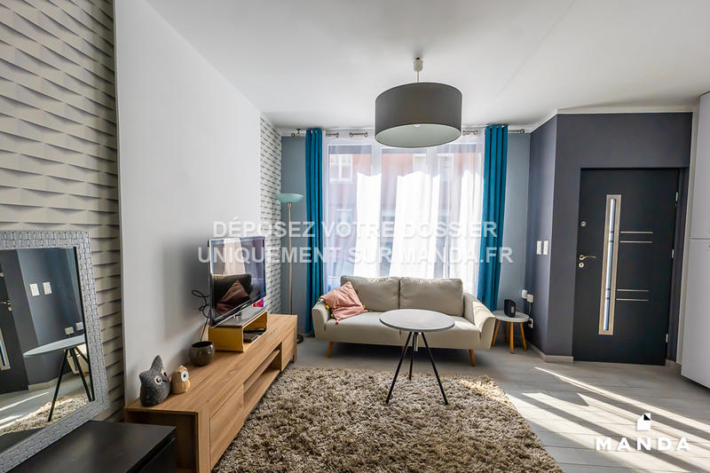 Chambre - 11 m² - 4 pièces