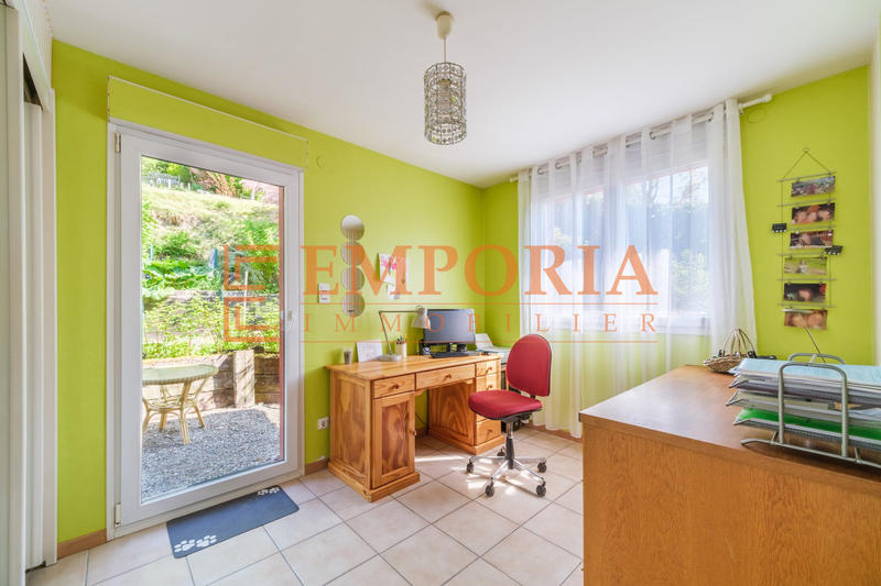 Maison - 175 m² - 8 pièces