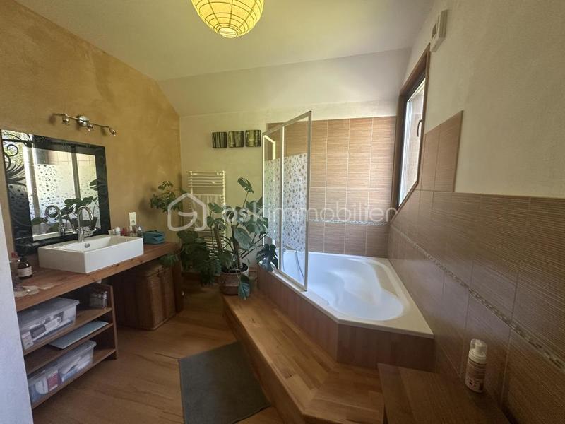 Maison - 135 m² - 5 pièces