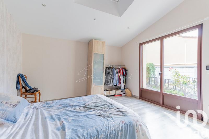 Maison - 110 m² - 6 pièces