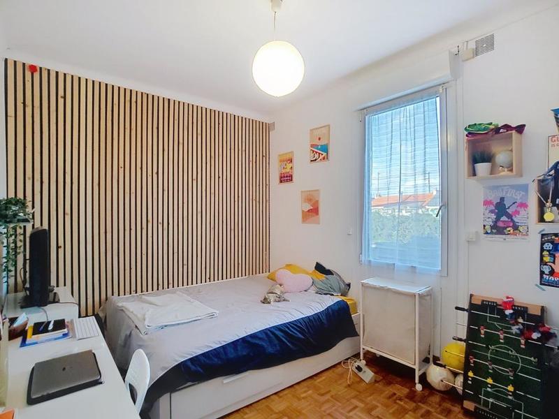 Maison - 178 m² - 7 pièces