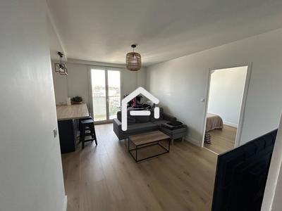 Appartement - 70 m² - 4 pièces