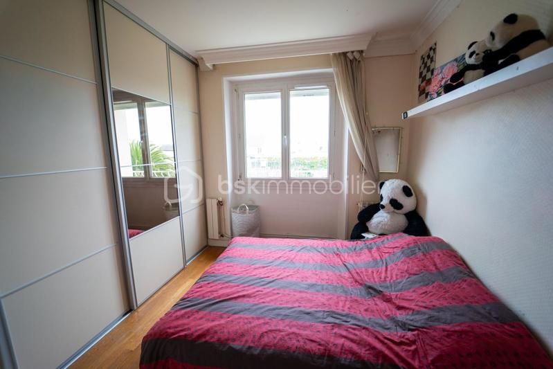 Maison - 91 m² - 6 pièces