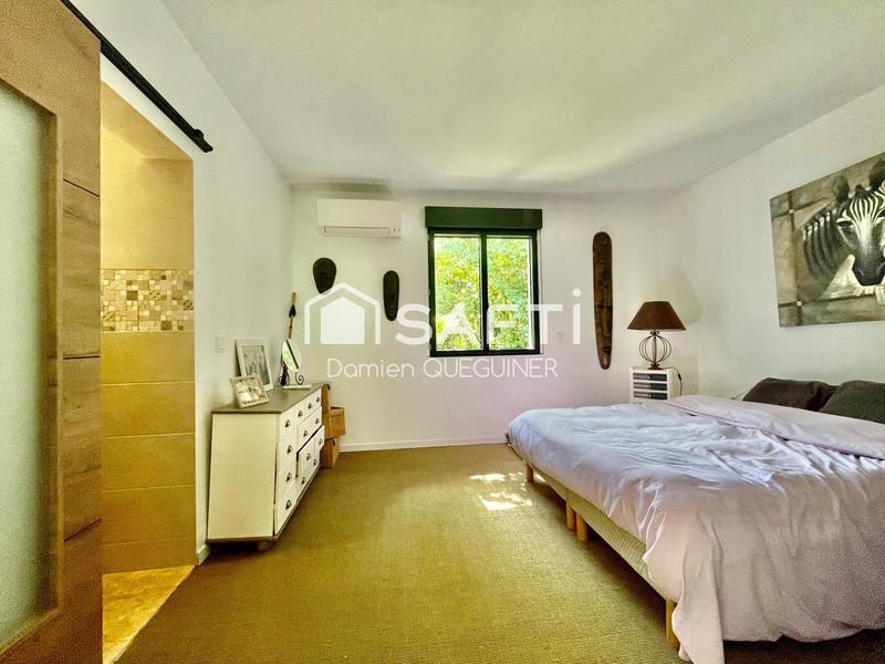 Villa - 165 m² - 6 pièces