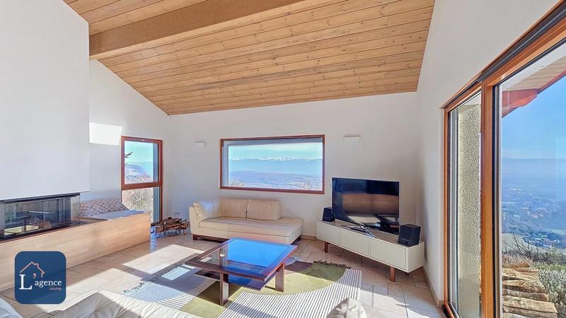 Maison - 262 m² - 8 pièces