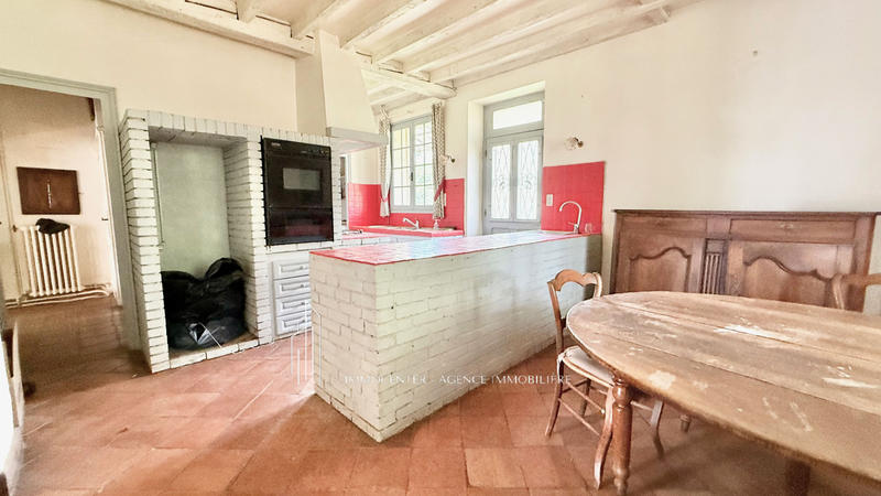 Villa - 300 m² - 9 pièces