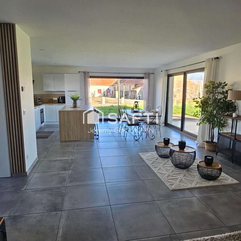 Maison - 156 m² - 6 pièces