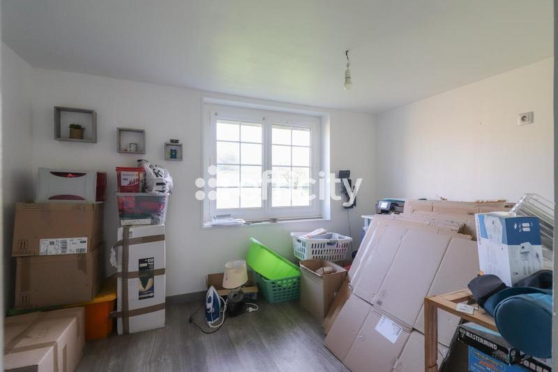 Maison - 150 m² - 5 pièces