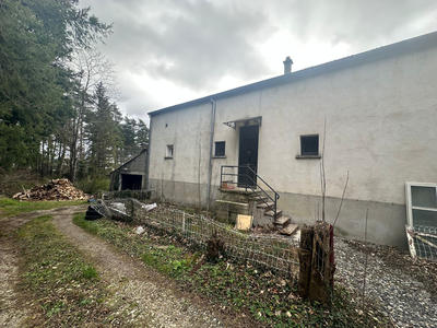 Maison - 95 m² - 5 pièces