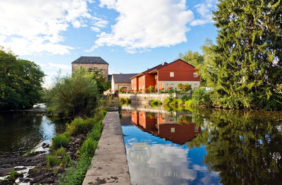 Propriété - 1 457 m² - 34 pièces