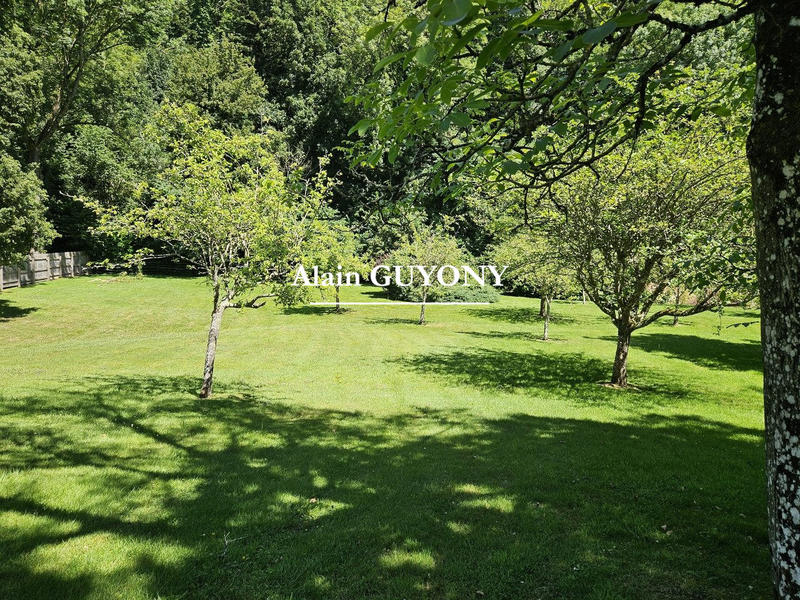 Maison traditionnelle - 94 m² - 4 pièces