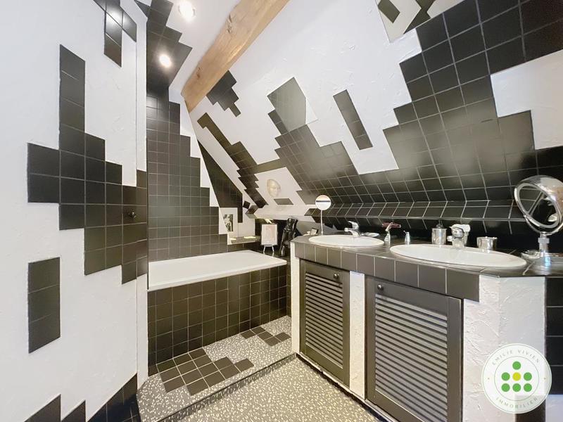 Longère - 198 m² - 7 pièces