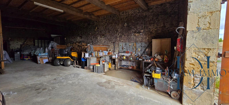 Maison ancienne - 227 m² - 8 pièces