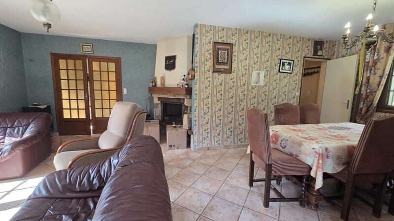 Maison - 153 m² - 10 pièces