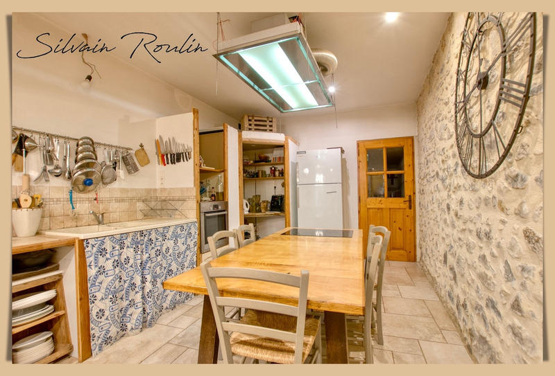 Maison - 320 m² - 8 pièces