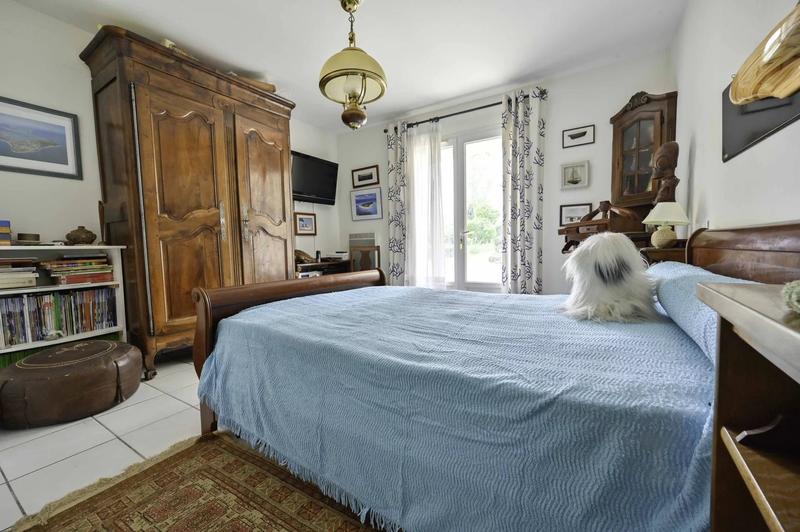 Maison - 184 m² - 8 pièces