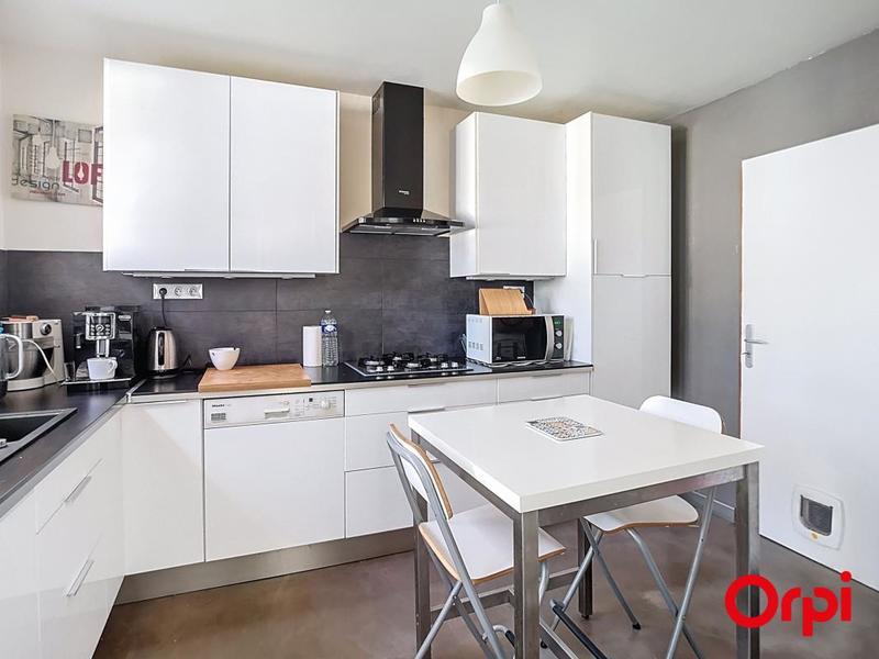 Maison - 96 m² - 4 pièces