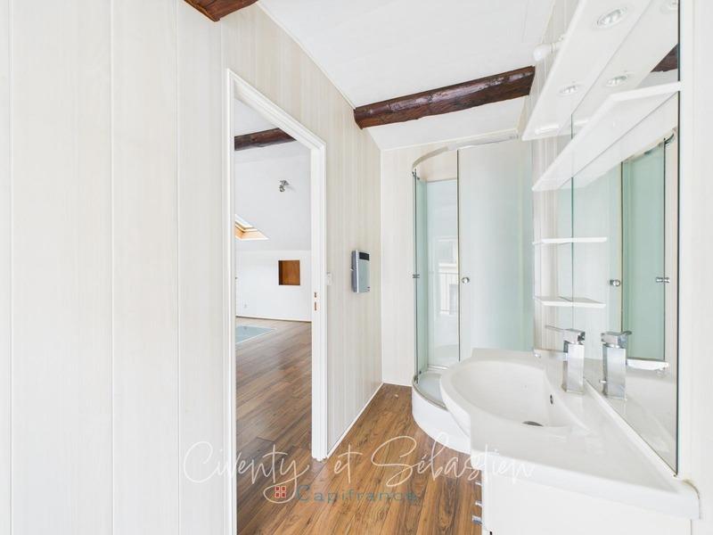 Maison - 104 m² - 3 pièces