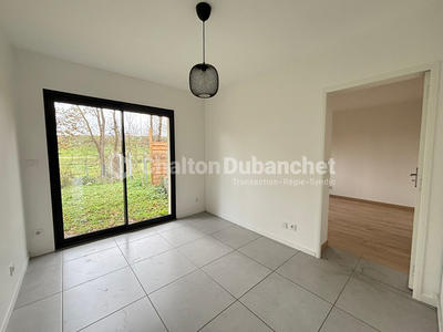 Maison - 99 m² - 5 pièces