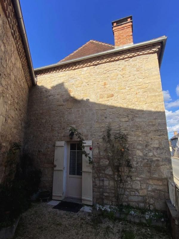 Maison de village - 75 m² - 4 pièces