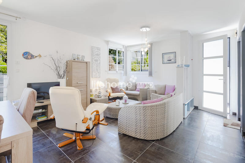 Maison - 105 m² - 4 pièces