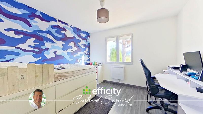 Villa - 127 m² - 6 pièces