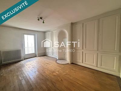 Appartement - 110 m² - 3 pièces