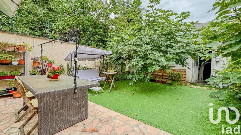 Maison - 95 m² - 5 pièces