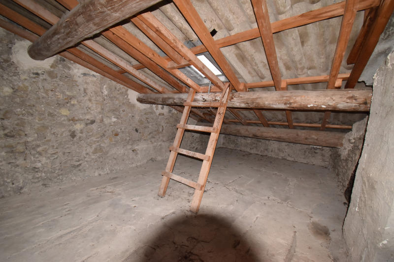 Maison de village - 250 m² - 8 pièces