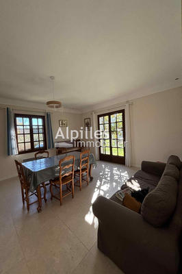 Maison - 109 m² - 1 pièce