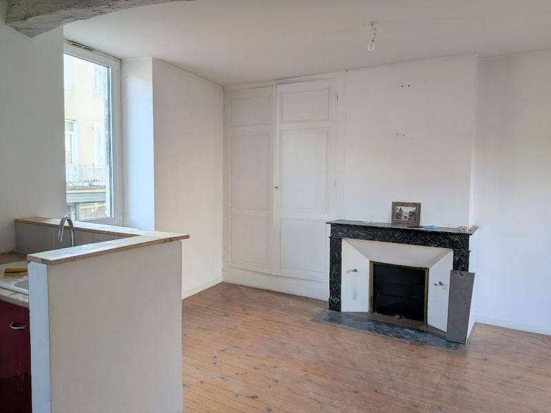 Appartement - 97 m² - 3 pièces