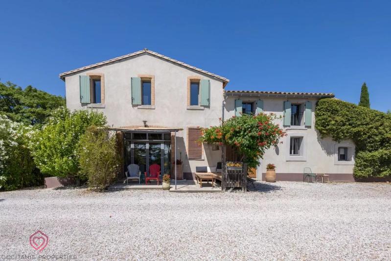 Maison de maîtres - 900 m² - 26 pièces