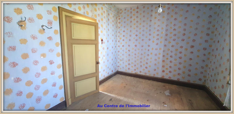 Maison - 104 m² - 5 pièces