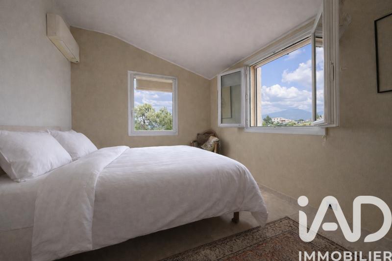 Maison - 190 m² - 6 pièces