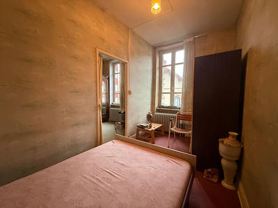 Maison - 151 m² - 10 pièces