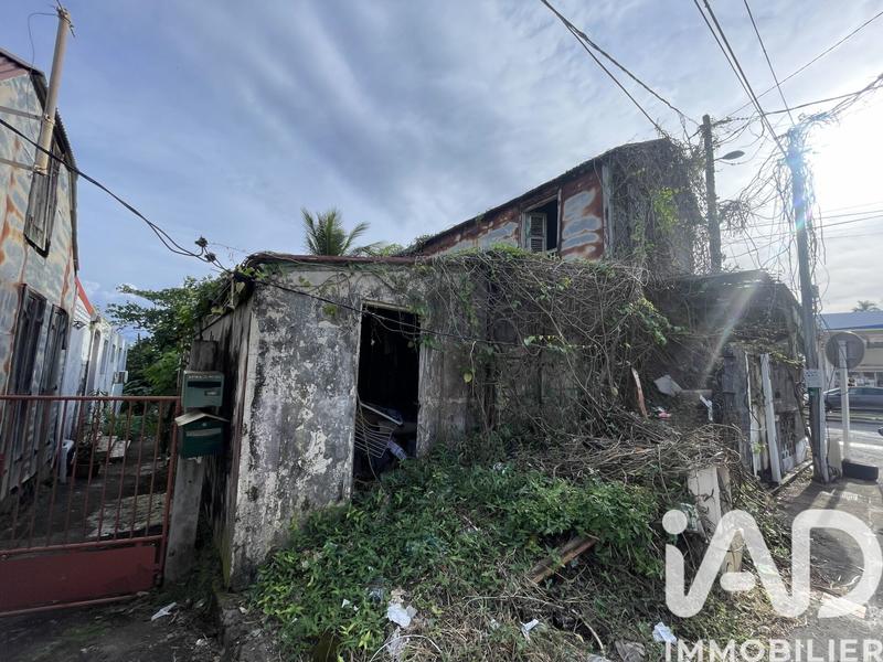 Maison - 200 m² - 6 pièces