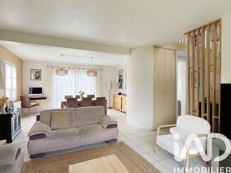 Maison - 125 m² - 5 pièces