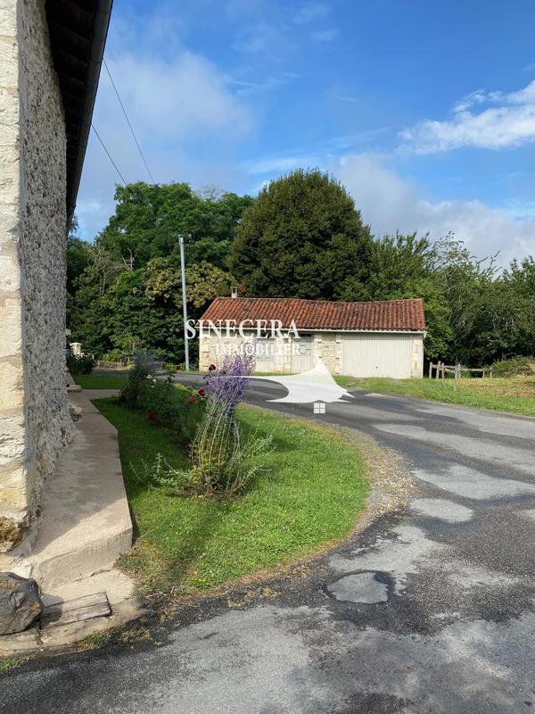 Maison de village - 116 m² - 6 pièces