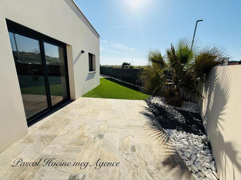 Villa - 99 m² - 4 pièces