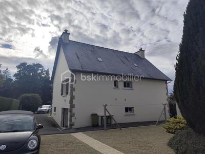 Maison - 100 m² - 5 pièces