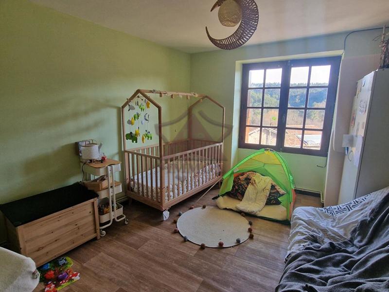 Maison de village - 210 m² - 11 pièces