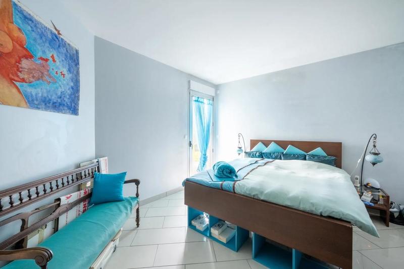 Maison d'architecte - 360 m² - 10 pièces