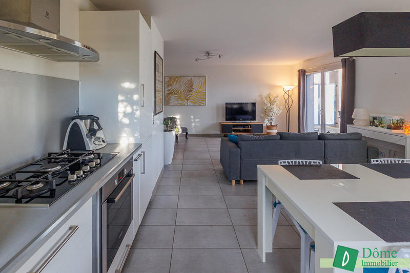 Appartement - 92 m² - 4 pièces