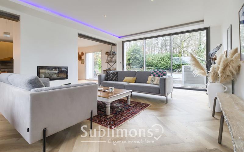 Maison - 180 m² - 7 pièces