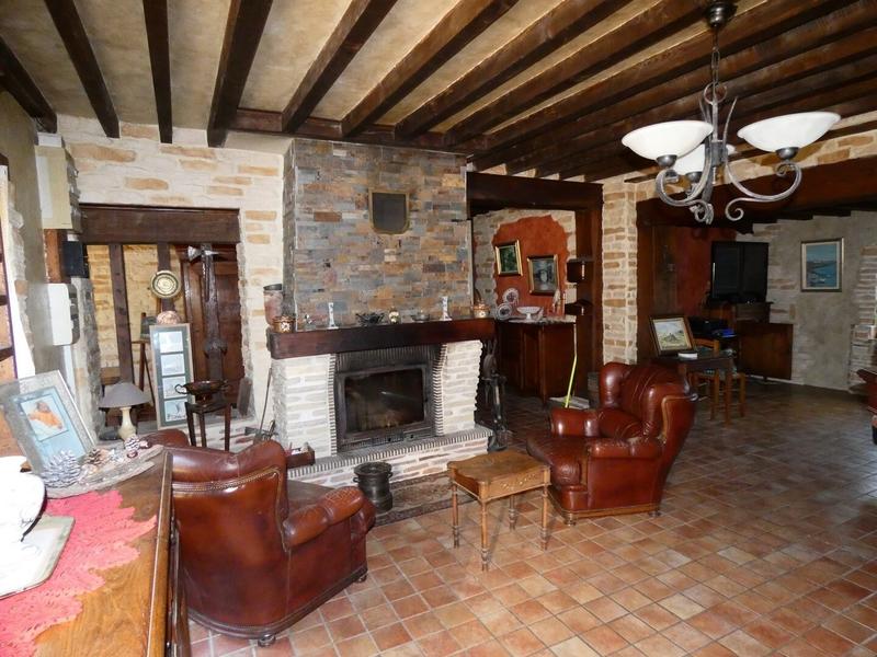 Maison - 194 m² - 6 pièces